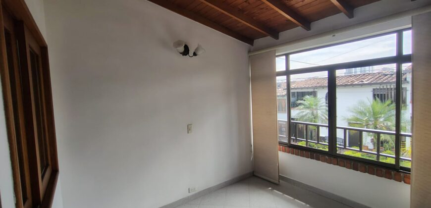 Se arrienda casa Envigado El Dorado (193863127)