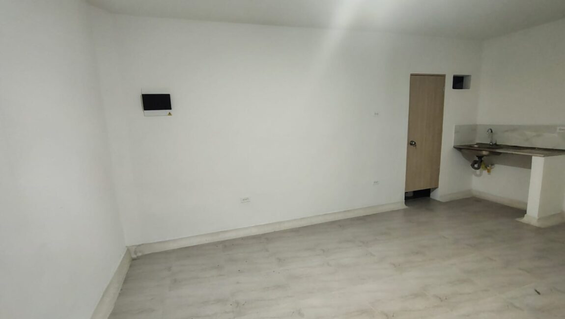 Se arrienda local Envigado – Los Naranjos (193868051)