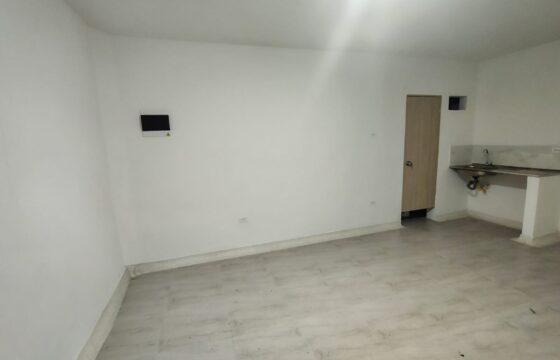 Se arrienda local Envigado – Los Naranjos (193868051)
