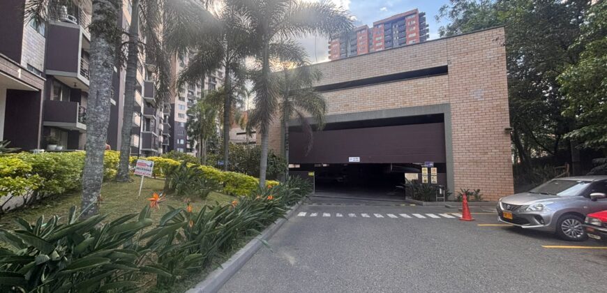 Se arrienda apartamento Sabaneta Prados (193960097)
