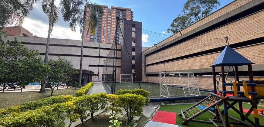Se arrienda apartamento Sabaneta Prados (193960097)