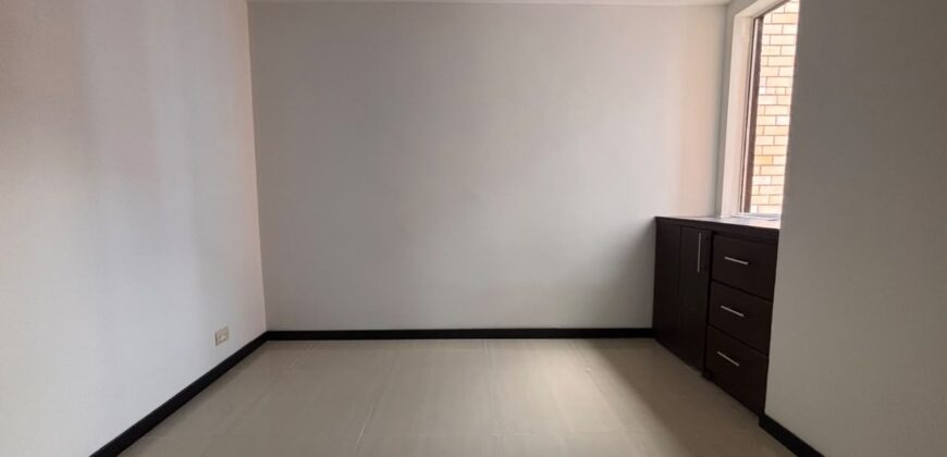 Se arrienda apartamento Sabaneta Prados (193960097)