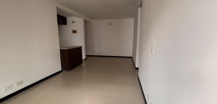 Se arrienda apartamento Sabaneta Prados (193960097)