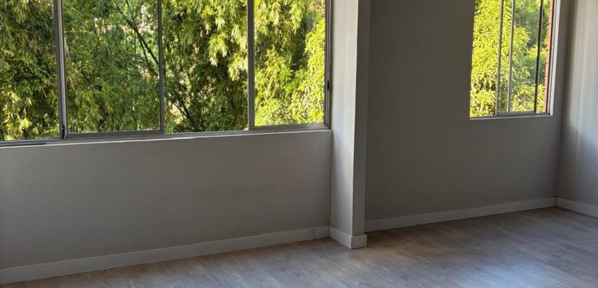 Se arrienda apartamento Envigado – Loma del Esmeraldal (194039477)