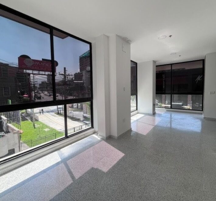 Se arrienda local comercial Sabaneta – Restrepo Naranjo (194058970)