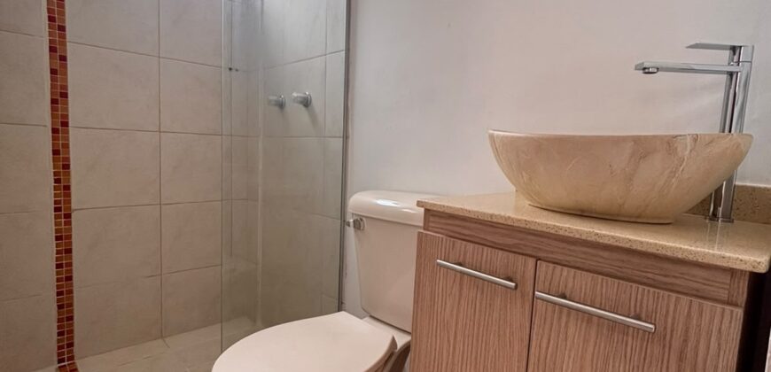 Se vende apartamento Sabaneta Los Arias (194086320)