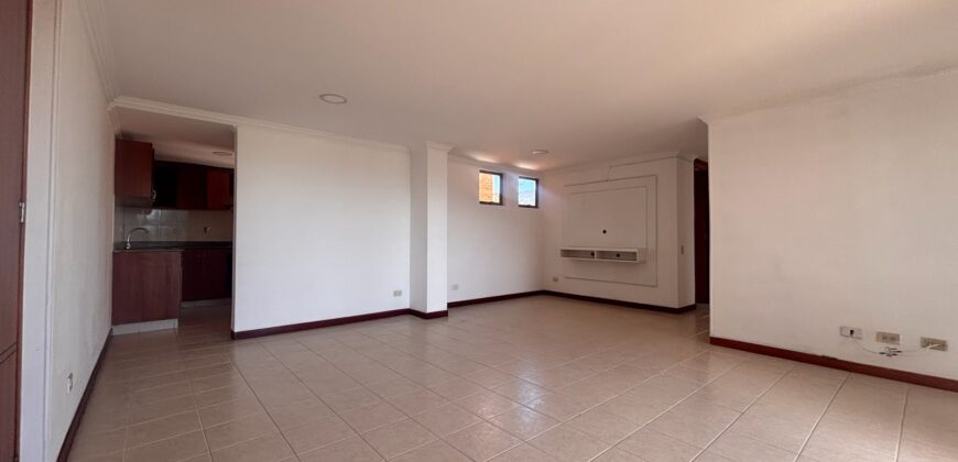 Se arrienda apartamento Envigado Primavera (194102767)