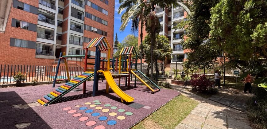 Se arrienda apartamento Envigado Primavera (194102767)