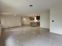 Se arrienda apartamento Medellín – Castropol (194141453)