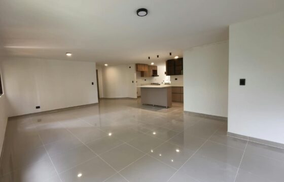 Se arrienda apartamento Medellín – Castropol (194141453)