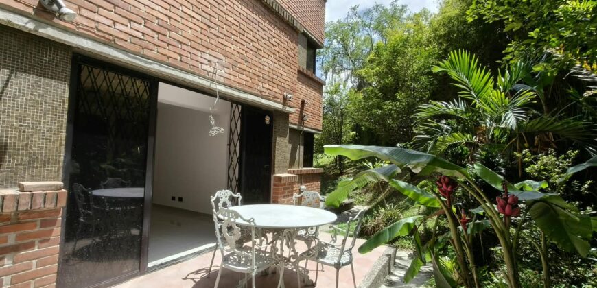 Se arrienda apartamento Medellín – Castropol (194141453)