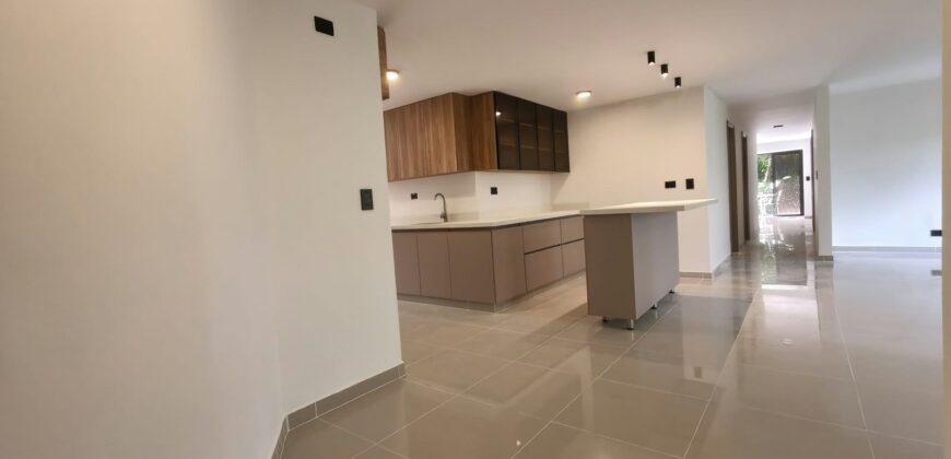 Se arrienda apartamento Medellín – Castropol (194141453)