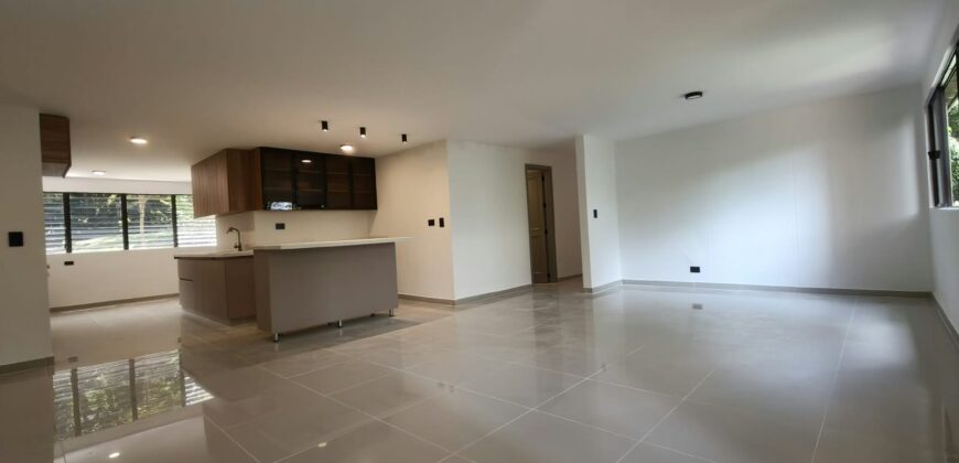 Se arrienda apartamento Medellín – Castropol (194141453)