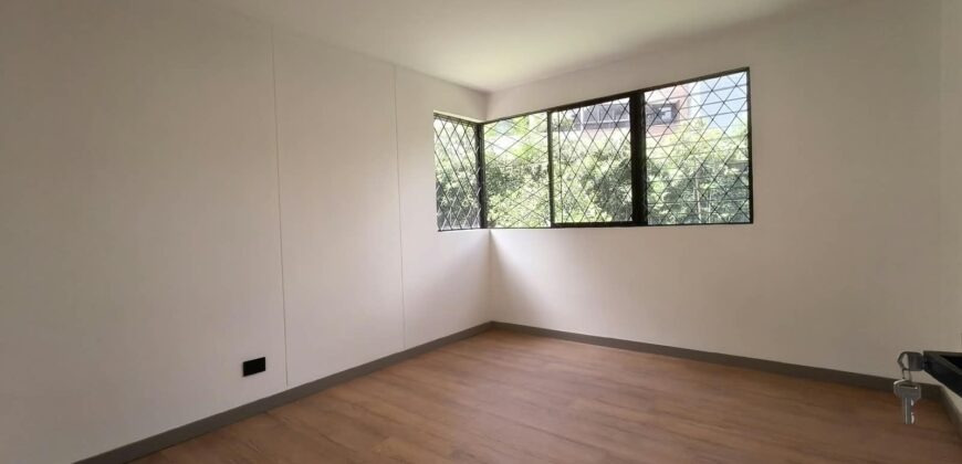Se arrienda apartamento Medellín – Castropol (194141453)