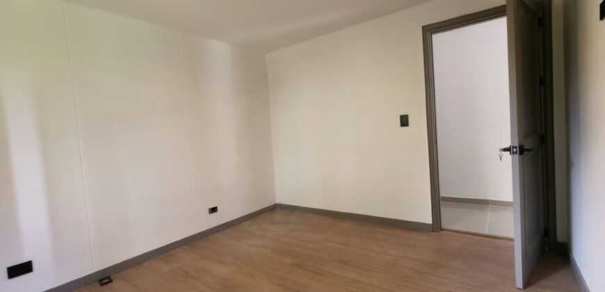 Se arrienda apartamento Medellín – Castropol (194141453)