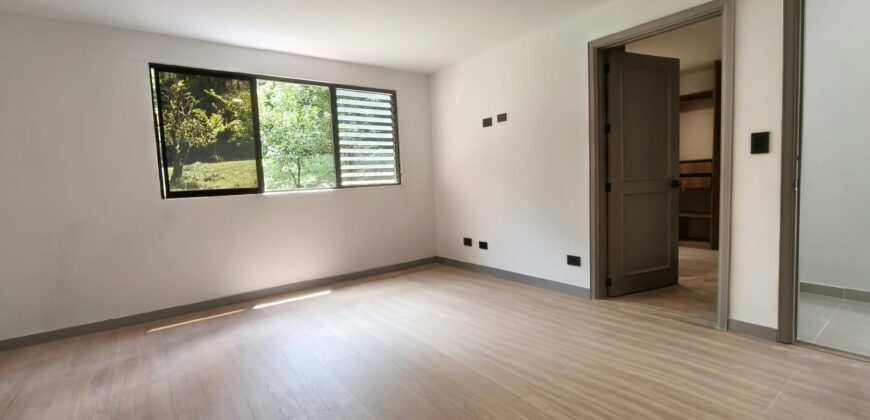 Se arrienda apartamento Medellín – Castropol (194141453)