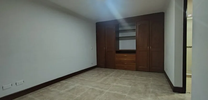 Se arrienda apartamento Medellín – Castropol (194292764)