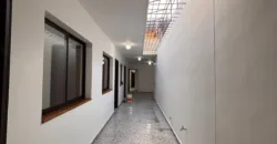 Se arrienda casa comercial Envigado centro 	(194312244)