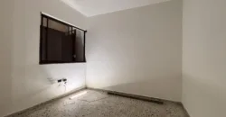 Se arrienda casa comercial Envigado centro 	(194312244)