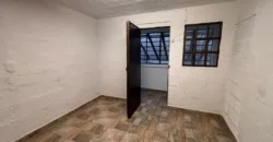 Se arrienda casa comercial Envigado centro 	(194312244)