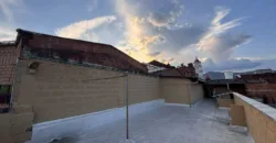 Se arrienda casa comercial Envigado centro 	(194312244)