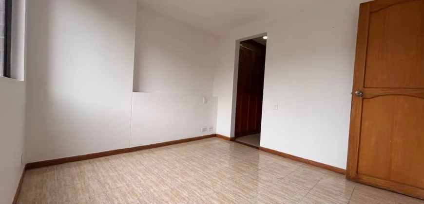 Se arrienda apartamento Envigado, Primavera (194362511)