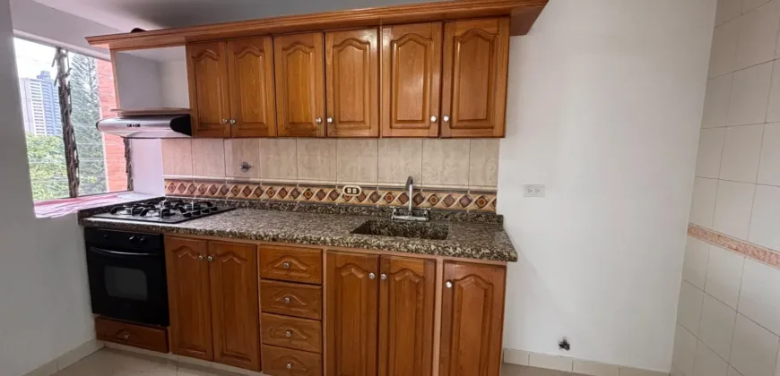 Se arrienda apartamento Envigado, Primavera (194362511)